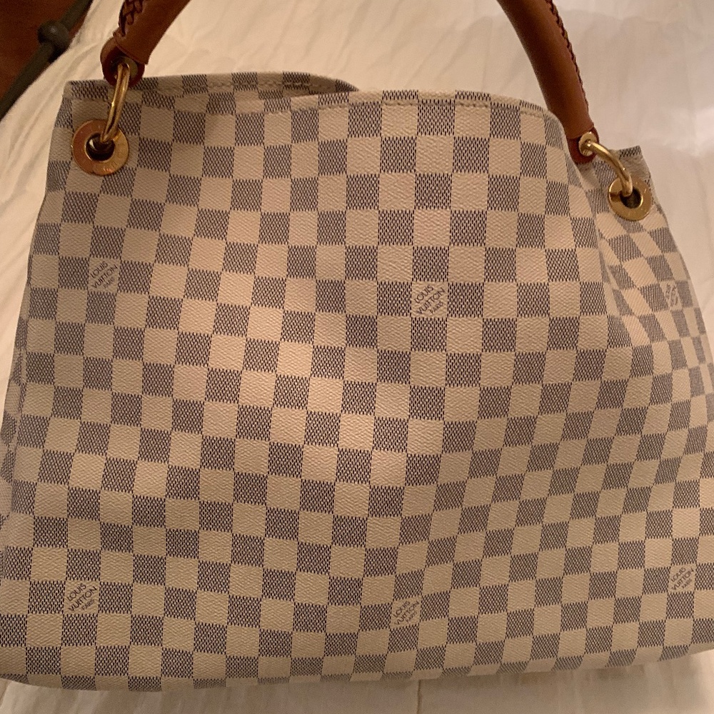 Louis Vuitton Bag